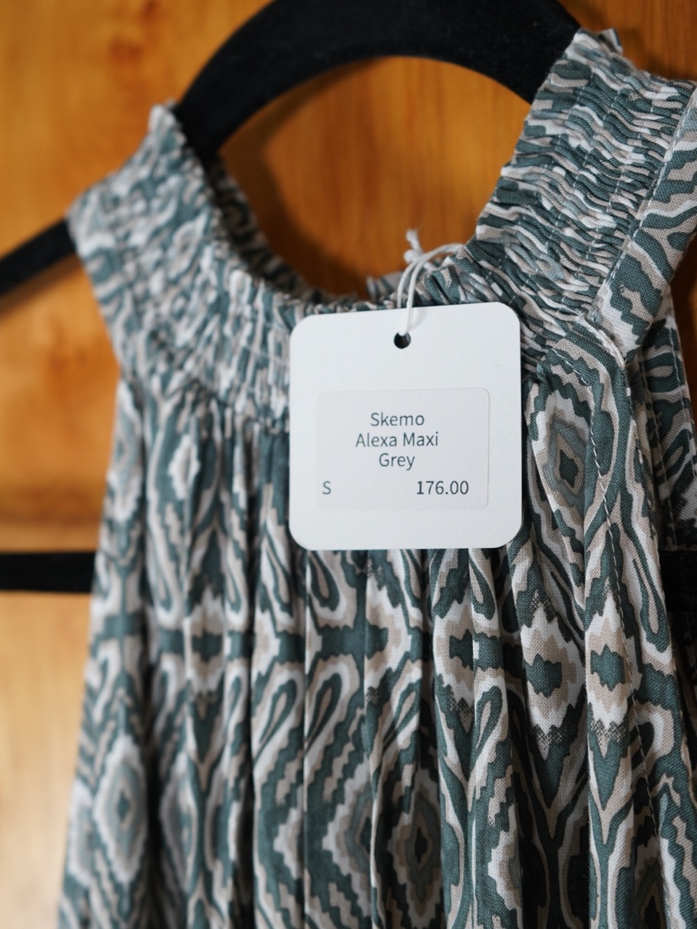 NWT brand new Skemo High Neck Maxi Summer Dress Grey and White Pattern